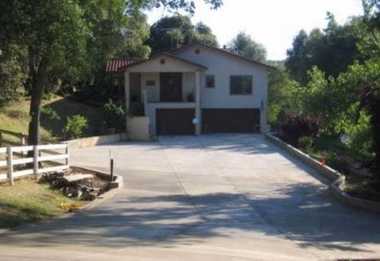 this is a picture of folsom concrete driveway repairs